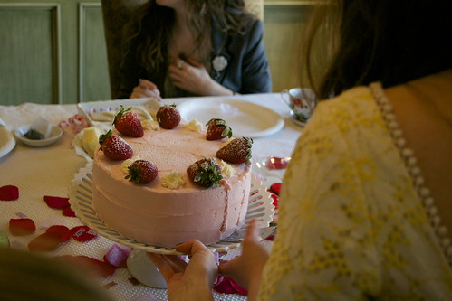 Strawberries & Champagne Cake